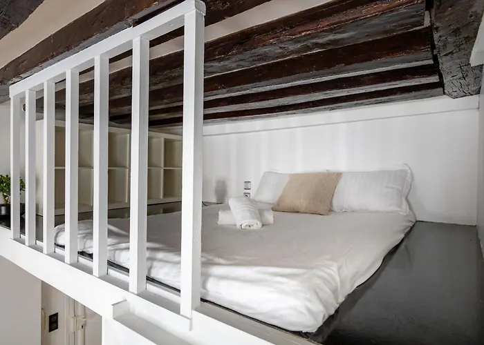 דירה Charming Flat, Center Of פריז